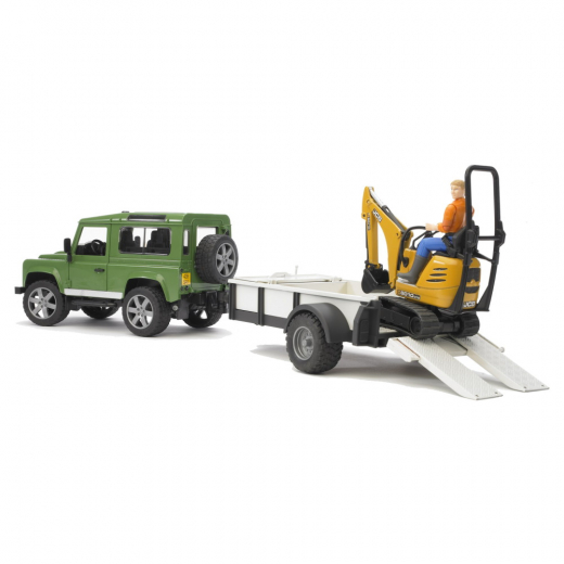 Bruder Land Rover Defender med släp inkl. JCB Minilastare + figur i gruppen LEKSAKER / Leksaksfordon / Bruder hos Spelexperten (BR2593)